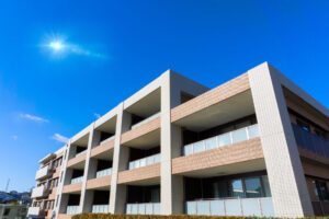 一棟マンションの売却は価格上昇局面が鉄則！不動産市況と出口戦略も解説