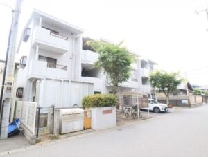相続で管理会社を変えて手数料減額！管理稼働後3ヶ月で空室5部屋が満室