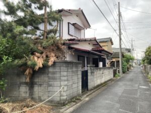 【売却実績】昭和43年完成の一戸建て！5年前に相続で受け取ってからずっと「何とかしなきゃ」と思っていた空家のお話し♪